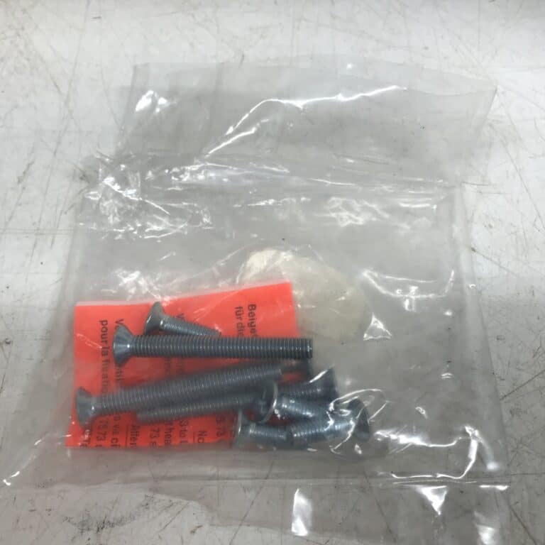 Sinkityt teräsruuvit 4kpl M5x42mm, 4kpl M5x15mm ristiura senkkikanta (pussi) - Purkukolmio.fi