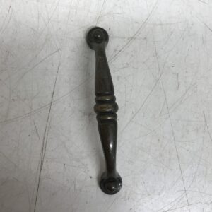 Metallinen kalustevedin - Purkukolmio.fi