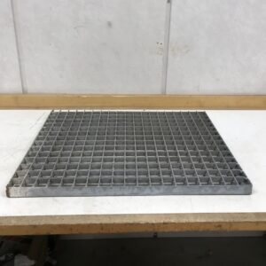 Tasoritilä 57 cm × 42,5 cm - Purkukolmio.fi