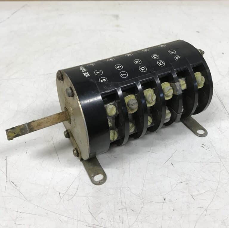 Katko kytkin NKEK 325/021 varaosiksi - Purkukolmio.fi