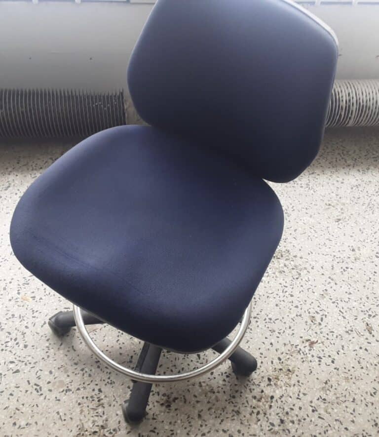 Käytetty työtuoli - Purkukolmio.fi