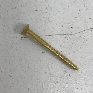 Messinkiruuvi 3x30 mm, uppokanta ristiuralla 10 kpl - purkukolmio.fi