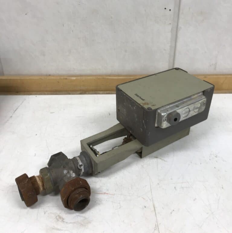 Satchwell AX 2701 venttiilin säätölaite, 3-tie säätöventtiilillä 3/4″ - Purkukolmio.fi