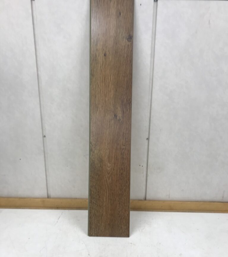 Laminaatti Rustic Oak maalaismainen tammi 1,47m2 - Purkukolmio.fi