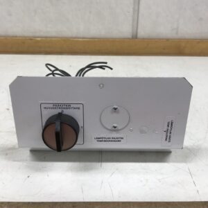 Varaajan 3-vaihe pääkytkin paneelissa - Purkukolmio.fi