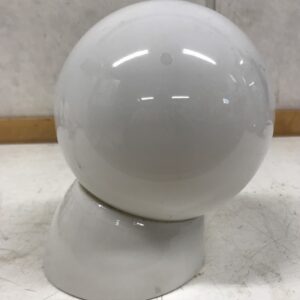 Vanha kallistettu lasinen pallovalaisin halkaisija 15 cm kallistettu