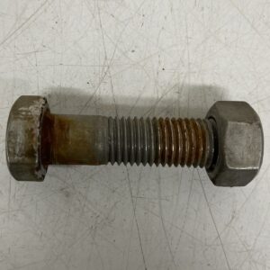 Haponkestävä pultti M16 * 70 mm mutterilla - Purkukolmio.fi