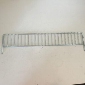 Hyllyn jakoreunus 48x8 cm - Purkukolmio.fi