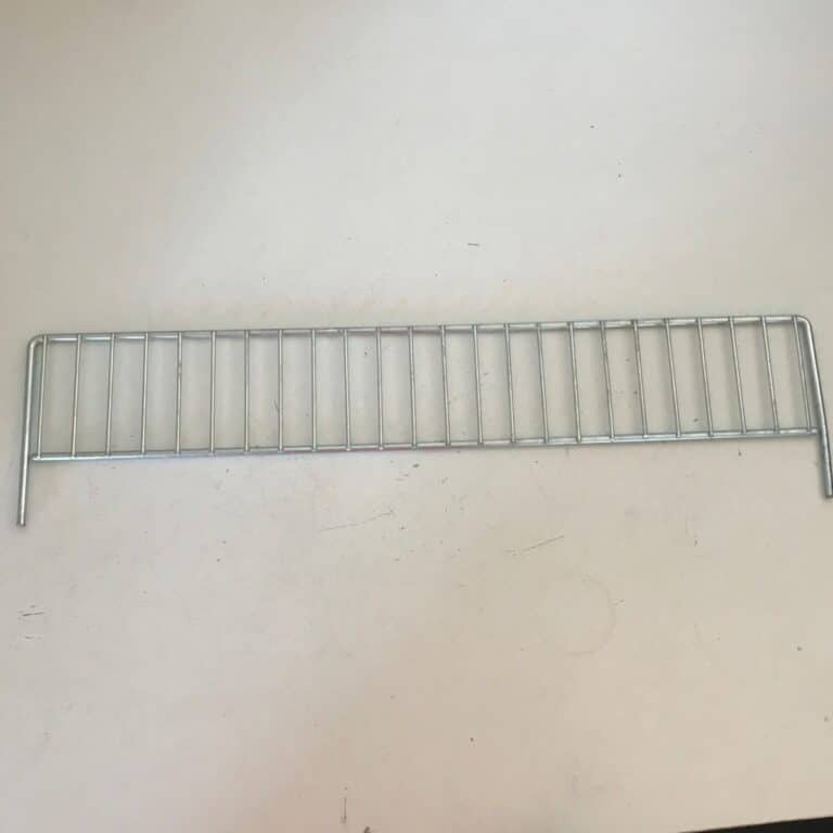 Hyllyn jakoreunus 48x8 cm - Purkukolmio.fi