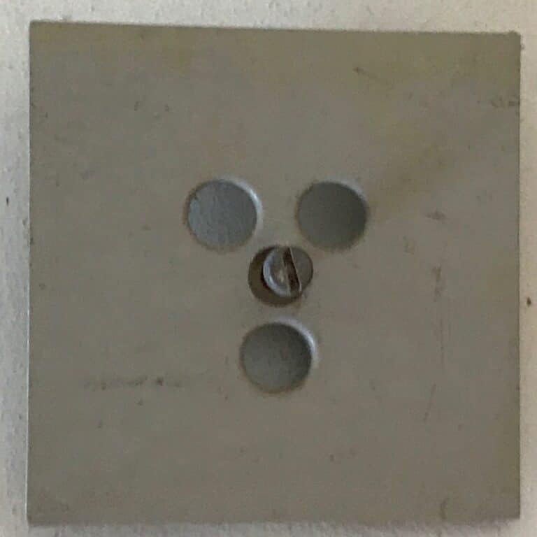 Puhelinpistorasian keskiöpeitelevy harmaa 455, 67 - Purkukolmio.fi