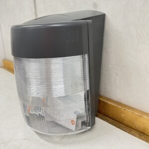 Thorn 96233263 Piazza II seinävalaisin - Purkukolmio.fi