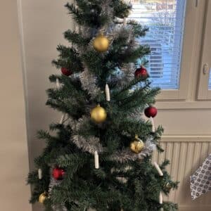 Joulukuusi 165 cm - purkukolmio.fi