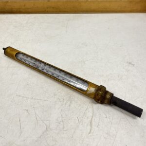 Lasiputkilämpömittari messinkisuojalla ja hälytysrajalla - Purkukolmio.fi