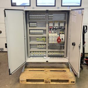 Ryhmäkeskus 225 A - purkukolmio.fi