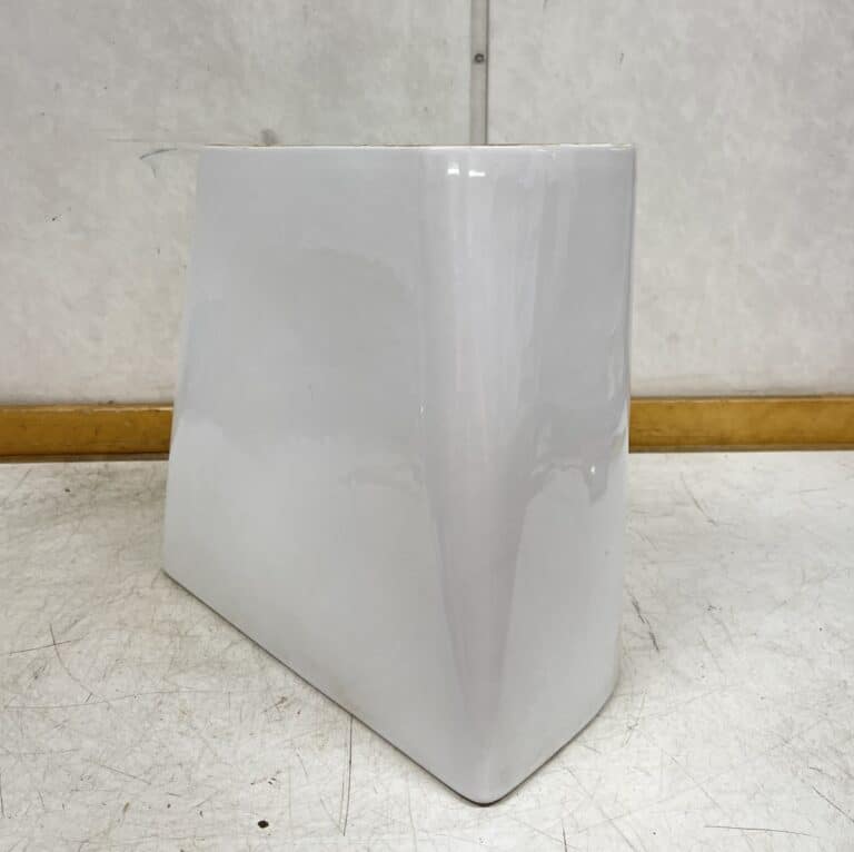 Wc-istuimen vesisäiliö 259 - purkukolmio.fi