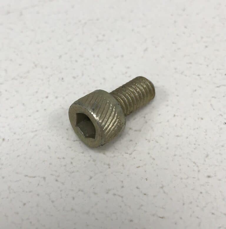 Kuusiokoloruuvi 6x12 mm, keltapassivoitu teräs (karhennettu kanta) - purkukolmio.fi