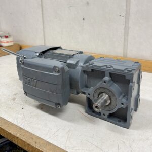 sähkömoottori 0.55 kW 2900/74 rpm vaihteistolla - purkukolmio.fi