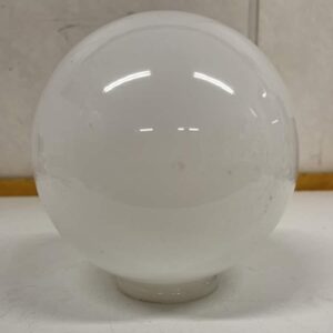 Pyöreä valkoinen valaisimen lasikupu 18 cm - purkukolmio.fi