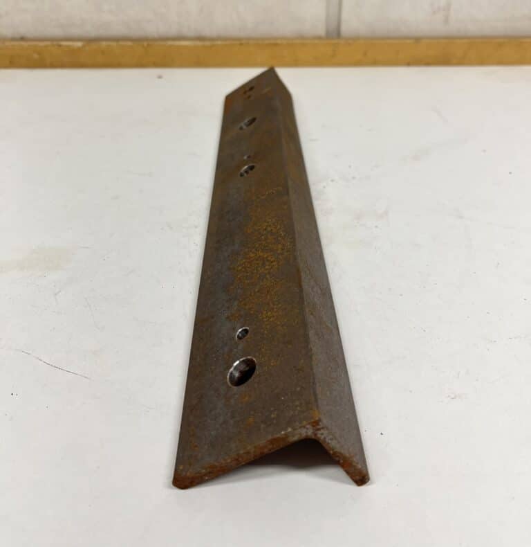 Kulmarauta 440 × 60 × 40 mm - purkukolmio.fi