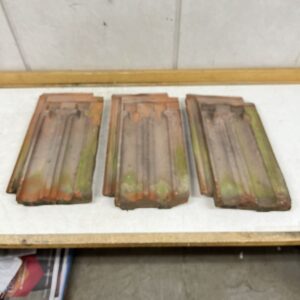 Keramia kattotiili - purkukolmio.fi