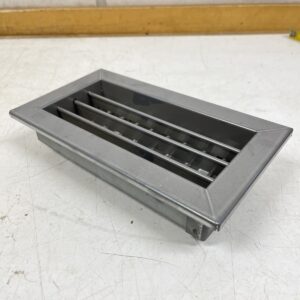 Tuloilmasäleikkö kääntyvillä siivekkeillä - purkukolmio.fi