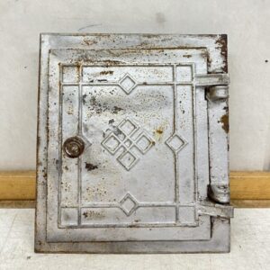 Takkaluukku 29 cm × 32,5 cm - purkukolmio.fi