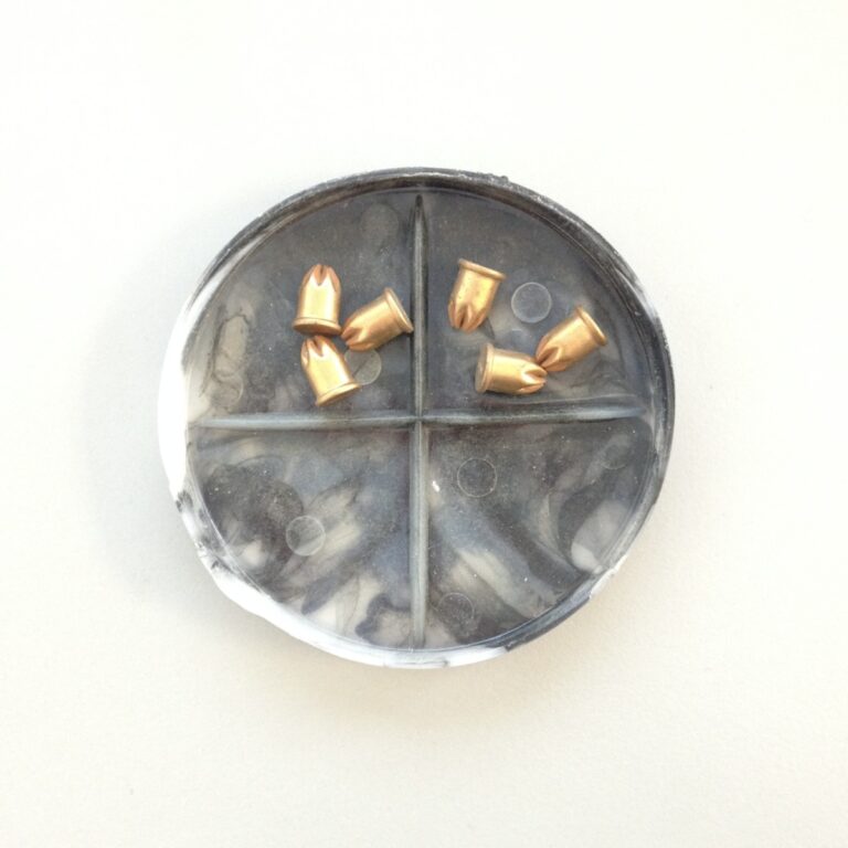 Panos naulaimeen 6 kpl ruskea -purkukolmio.fi