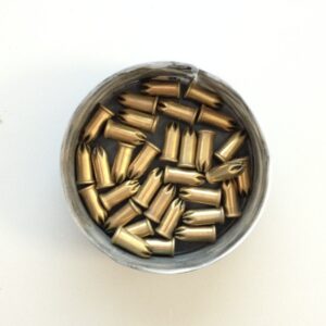 Panos naulaimeen 32 kpl musta -purkukolmio.fi