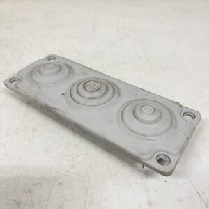 Sähkökeskuksen laippa - purkukolmio.fi