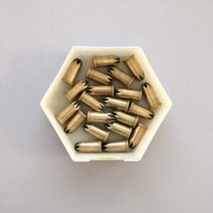 Panos naulaimeen 21 kpl musta -purkukolmio.fi