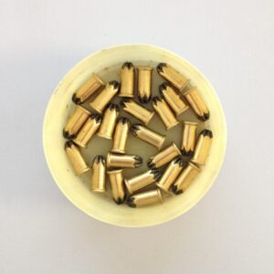 Panos naulaimeen 25 kpl musta -purkukolmio.fi