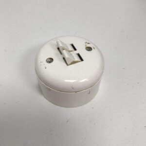 valokytkin 5 pinta-asenteinen - purkukolmio.fi