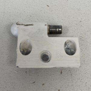 Alumiininen kolmionmallinen sarananpuolikas Exo, urospuoleinen - purkukolmio.fi