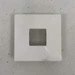 Valokatkaisijan peitelevy 21345 - purkukolmio.fi