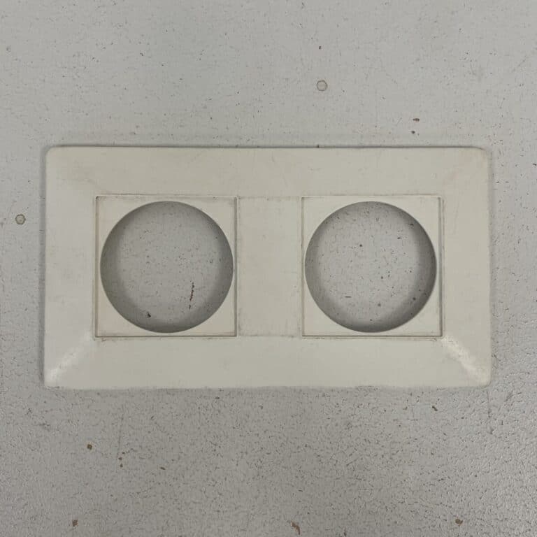 Peitelevy valkoinen 24092 - purkukolmio.fi