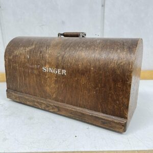 poljettavan Singer ompelukoneen suojakotelo - purkukolmio.fi