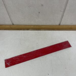 Allaskaapin väripaneeli Dione 750 kiiltävä punainen - purkukolmio.fi