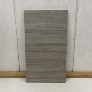 Kalusteovi 39,5 cm × 70 cm kuvioitu, väri kelo puunsyy - purkukolmio.fi