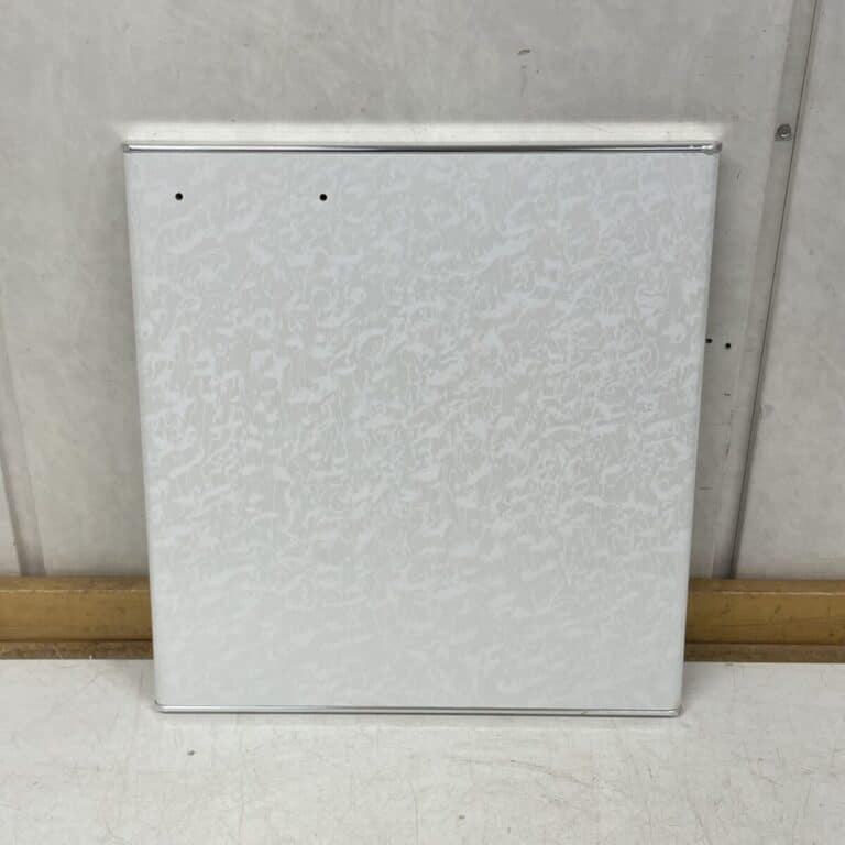 Kalusteovi 39,5 cm × 42 cm marmorikuvioinen - purkukolmio.fi