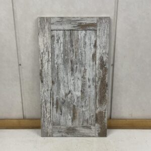 Kalusteovi 39,5 cm × 70 cm rustiikkikuvioinen kalkki - purkukolmio.fi