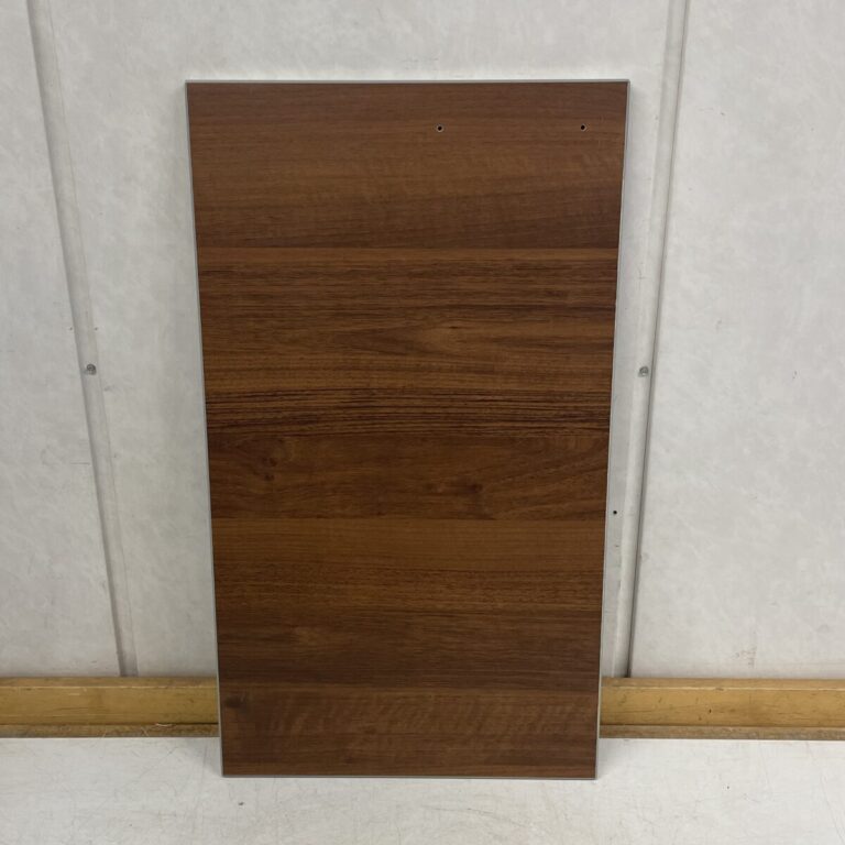 Kalusteovi 39,5 cm × 70 cm merbaukuvioinen - purkukolmio.fi