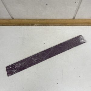 Allaskaapin väripaneeli Dione 750 kiiltävä violetti - purkukolmio.fi