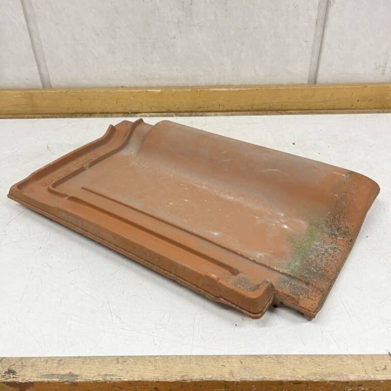 Kattotiili Braas Rubin 13 - purkukolmio.fi