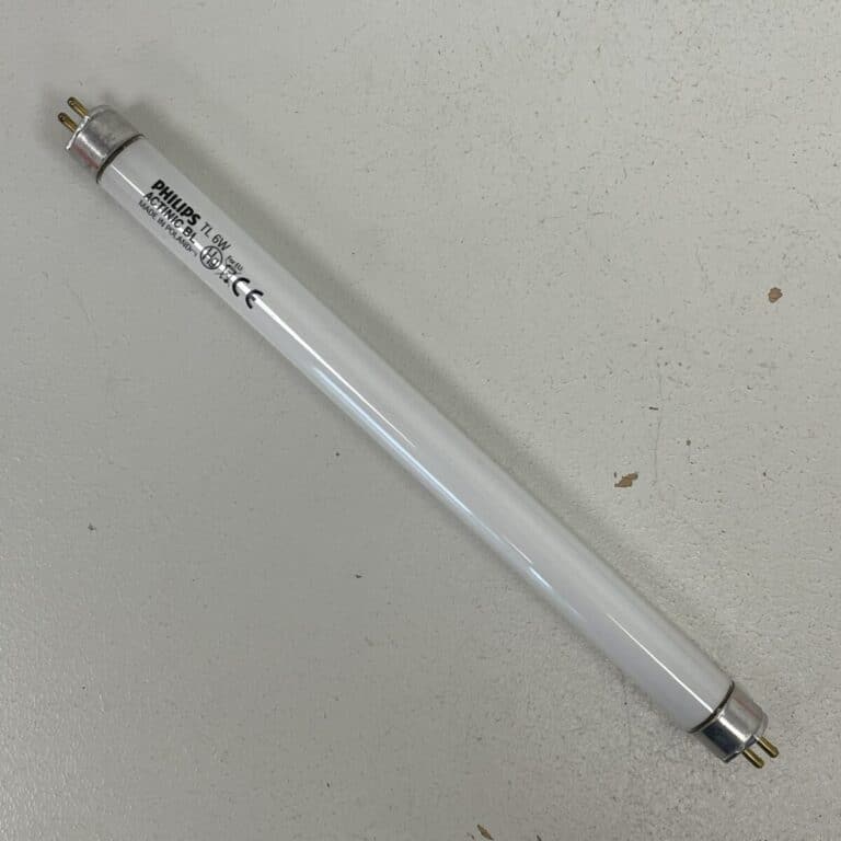 Philips Master Actinic BL 6W T5 UV-putki - purkukolmio.fi