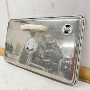 Kotiliesi 30 yläuunin luukku - purkukolmio.fi