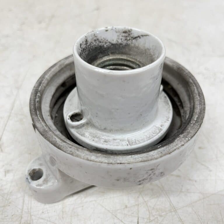 Lasikupuvalaisimen pohja 4561 porsliinia - Purkukolmio.fi