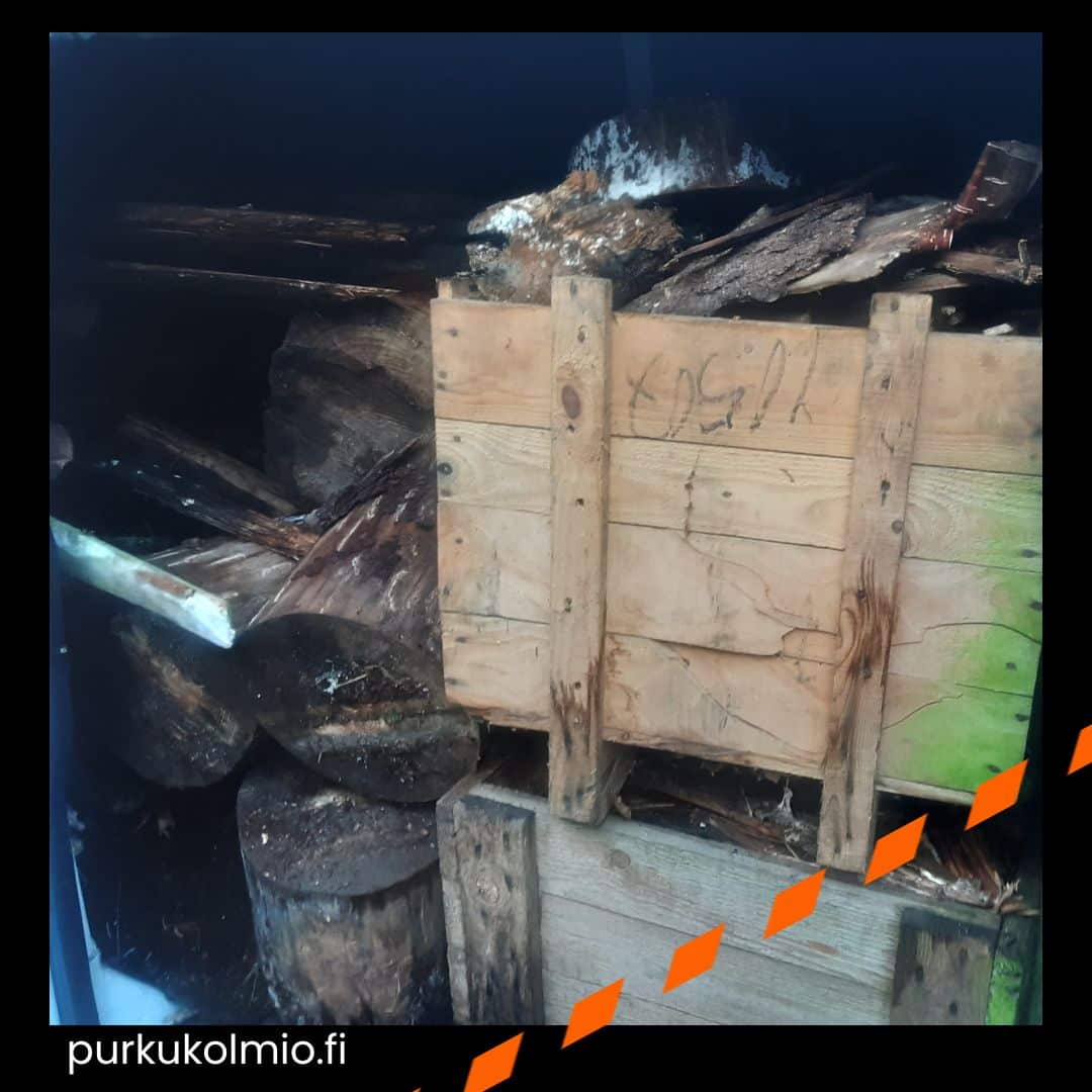 Vanhaa puutavaraa - purkukolmio.fi