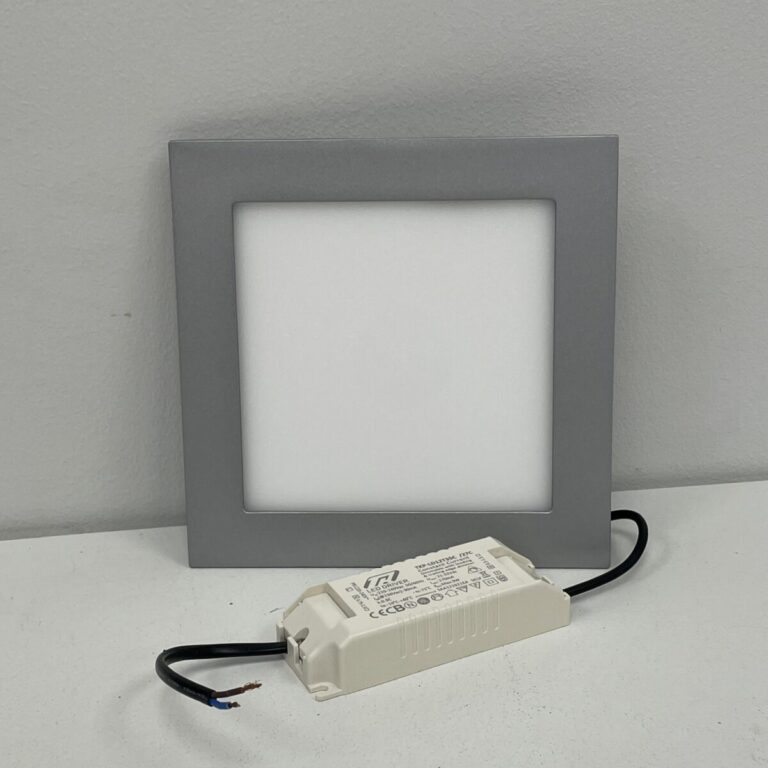 Upotettava alasvalo hopea 180 x 180 x 12,5 mm LED 8W  350mA - purkukolmio.fi