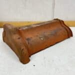 Keramia päätyharjatiili punainen pituus 37 cm