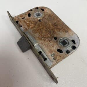 Boda 414 välioven lukkorunko ruskea etulevy - purkukolmio.fi